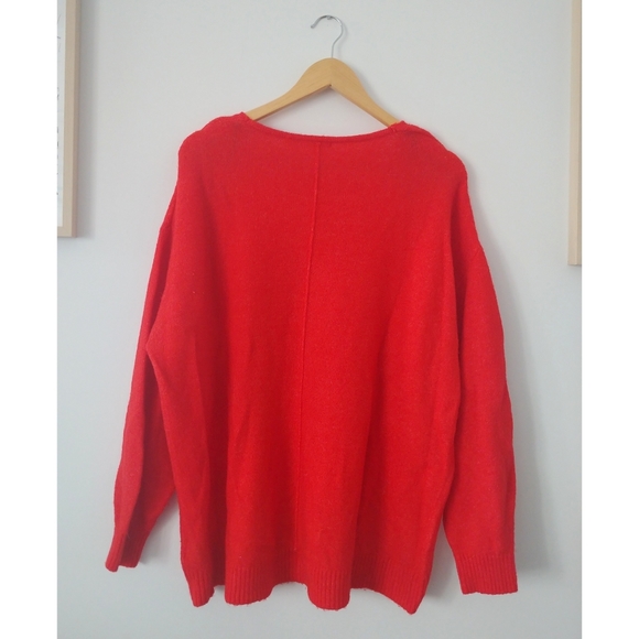 H&M Oversized V-Neck Sweater - Picture 2 of 7